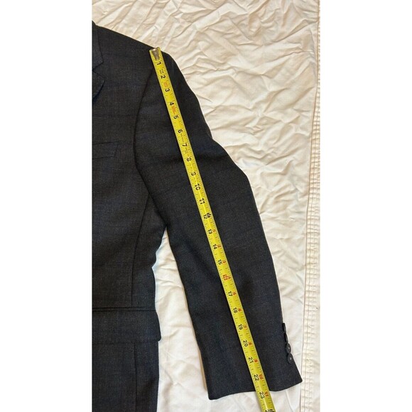 HUGO BOSS Gray Windowpane Plaid Wool Sport Coat Blazer-2 Button-Dual Vent-Sz 38R - Picture 14 of 14